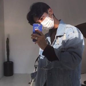 Meet your Posher, Aaron